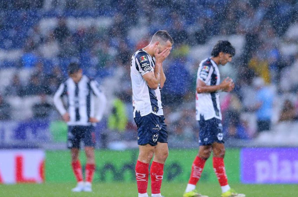 ¡Atención Rayados! Sergio Canales renunció a la capitanía 0