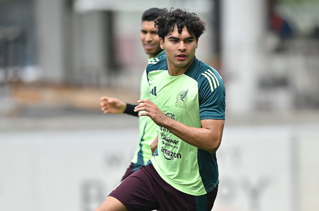 Futbolista mexicano anota en Europa