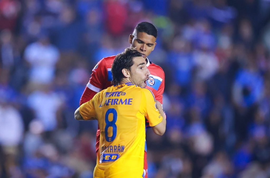 ¡Atención Cruz Azul! hay acercamientos con Fernando Gorriarán 0