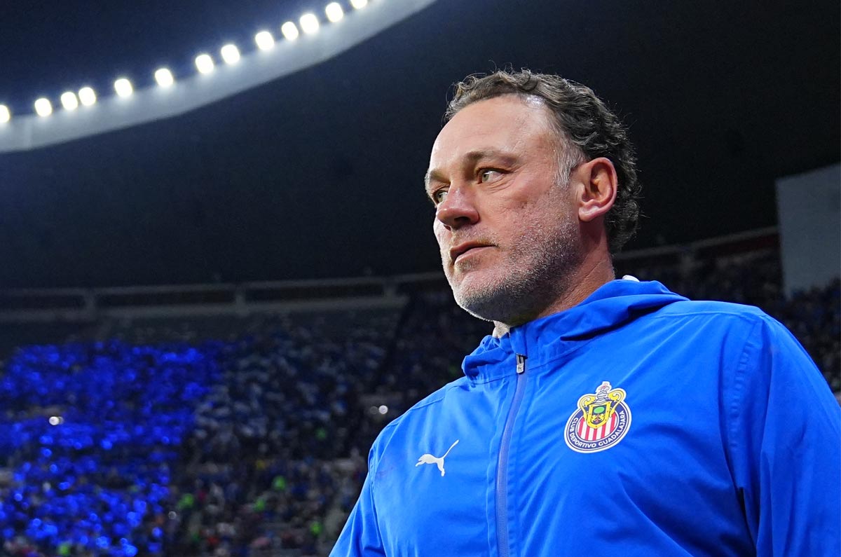 Chivas busca renovar a Gabriel Milito, pero lo llaman de Argentina