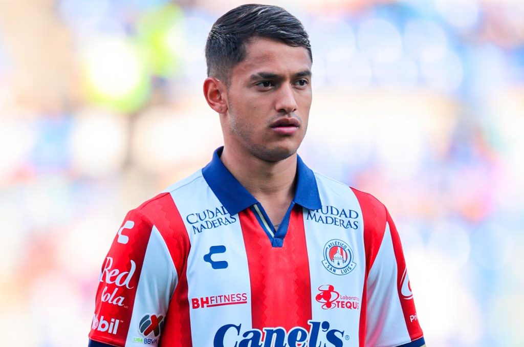 Eduardo Águila vuelve a estar en el radar de Chivas