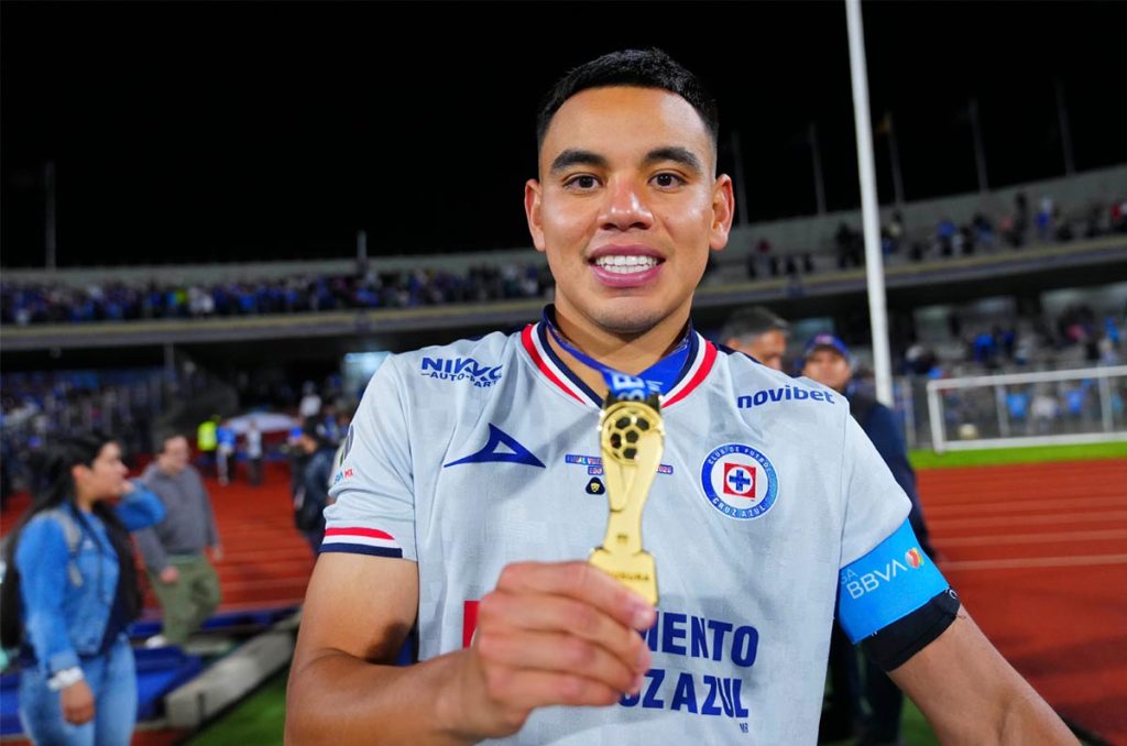 Charly Rodríguez tiene una cláusula de locura en Cruz Azul