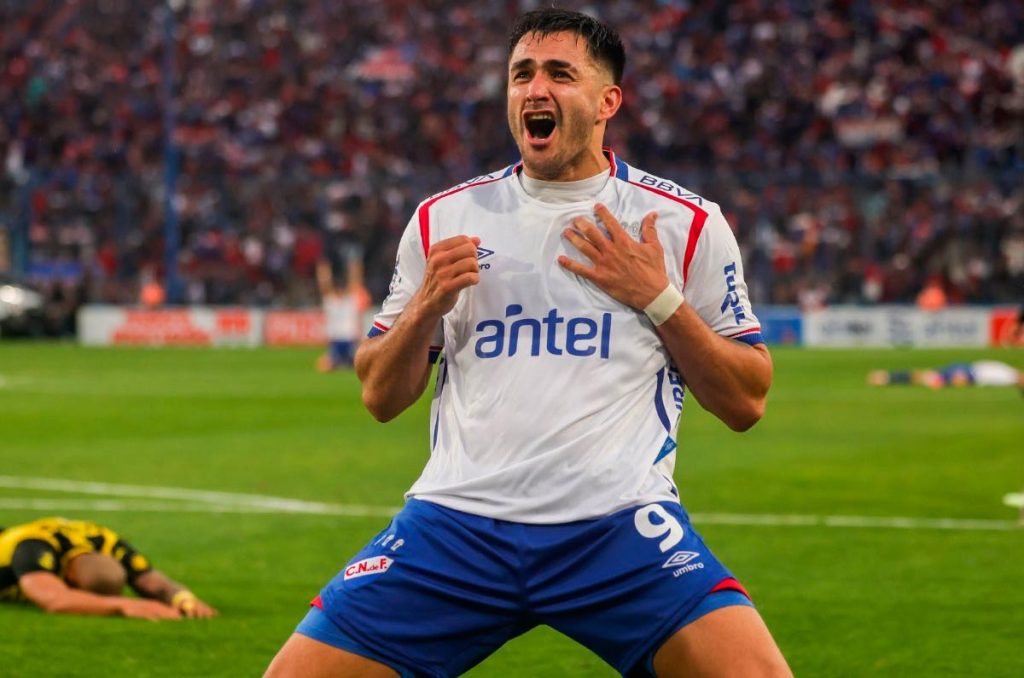 Maxi Gómez es otra opción para Rayados de Monterrey