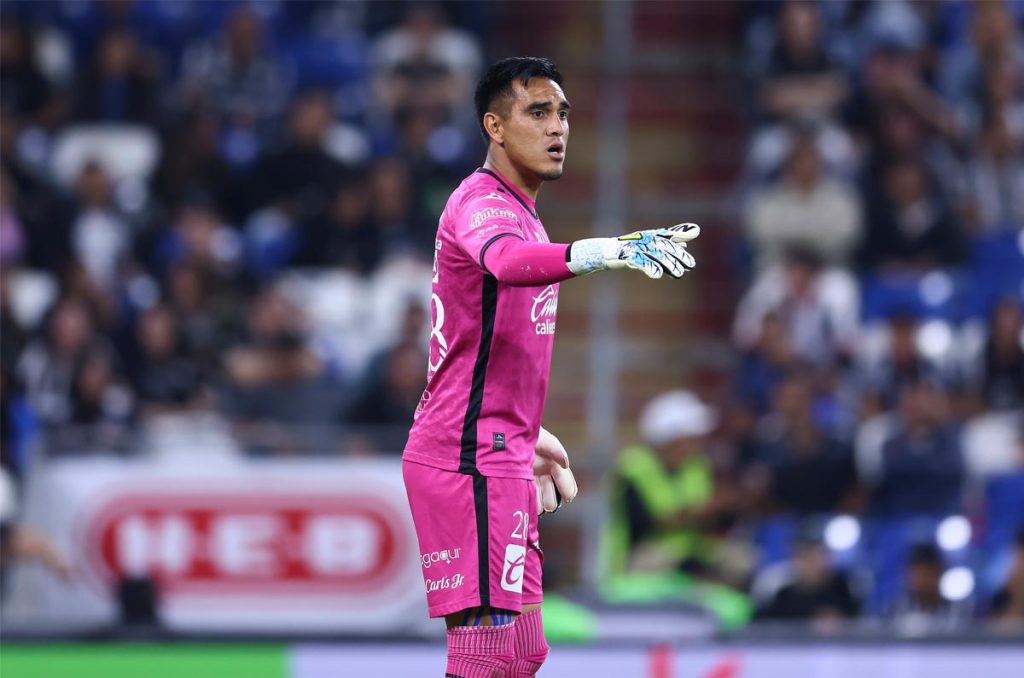 Ricardo Gutiérrez se molestó en la Franja del Puebla