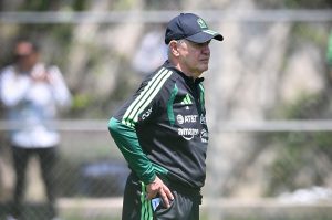Javier Aguirre tiene 26 jugadores en Selección Mexicana, pero NO es definitiva