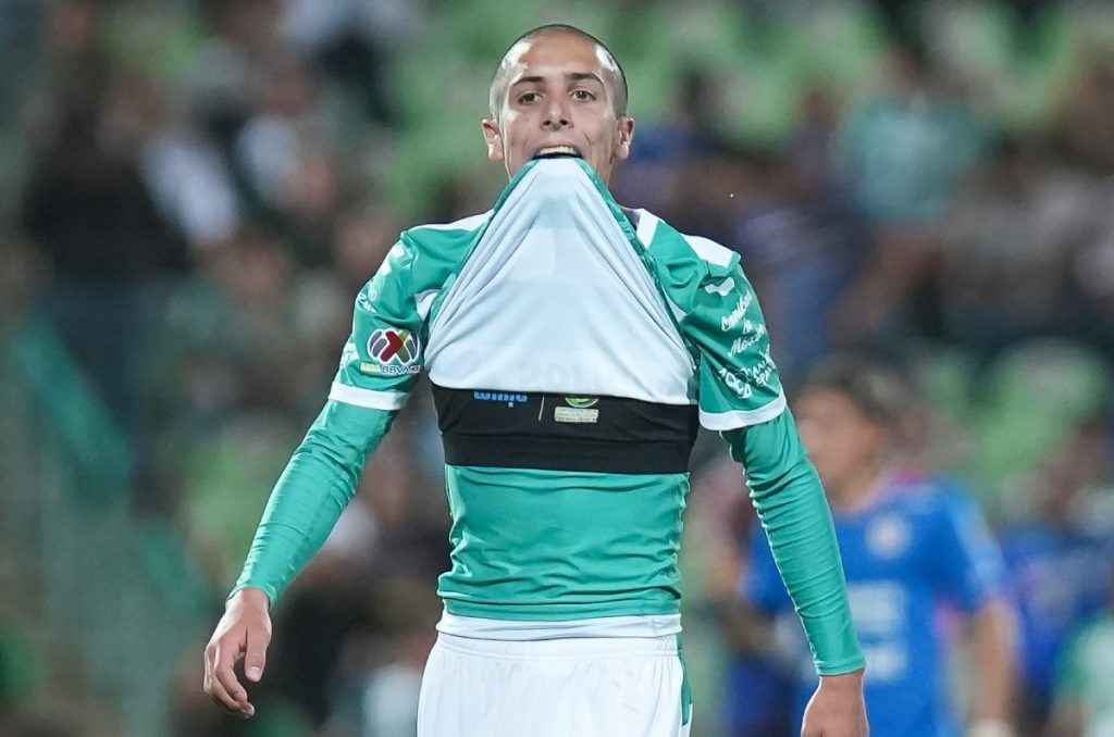 Lucca Vuoso exige a Santos Laguna un sueldo de primera división