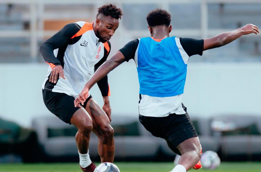 Julián Quiñones está en la mira de equipos en la Premier League
