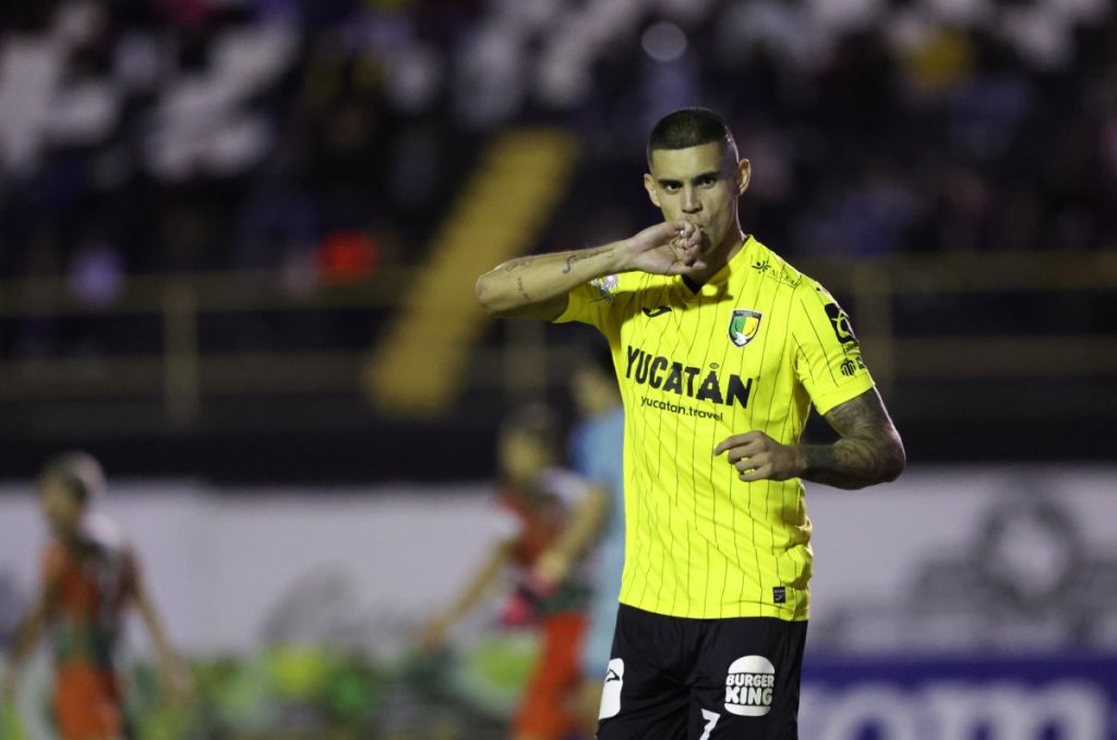 Juan Calero puede ser nuevo refuerzo de Pumas