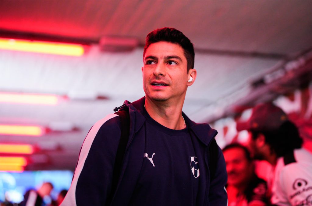 Stefan Medina parece tener lista su salida de Rayados de Monterrey
