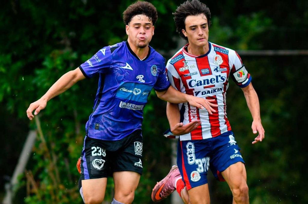 Emiliano Muñoz está en la mira de Rayados de Monterrey