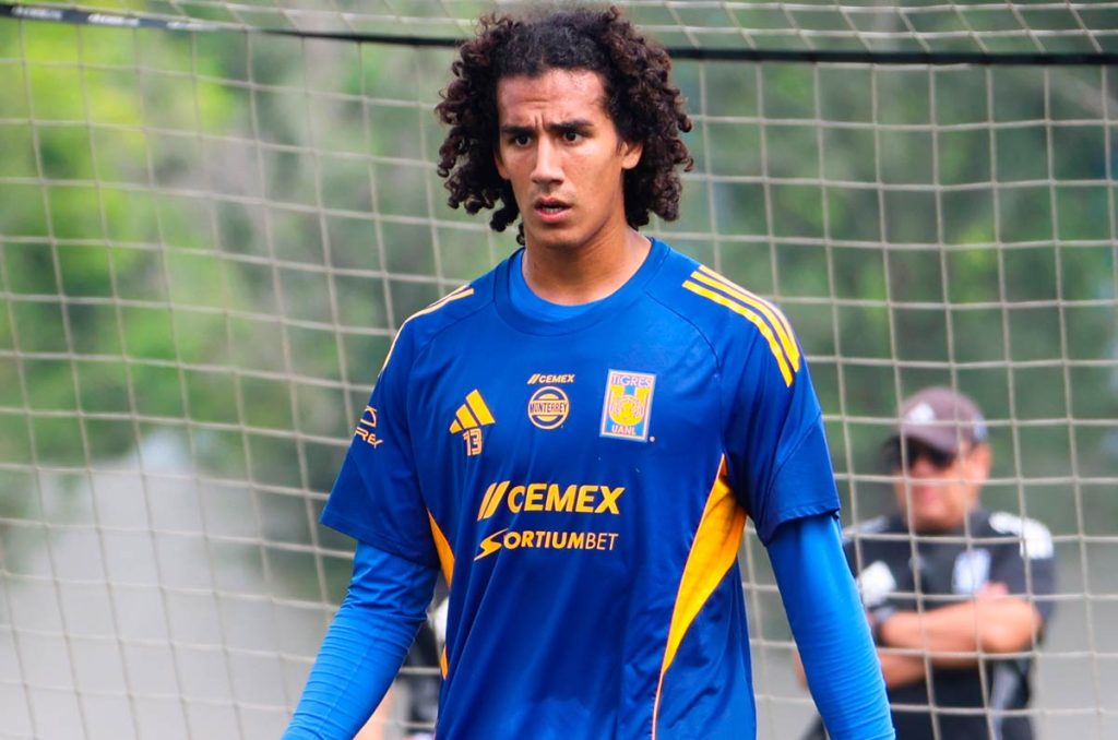 Antonio Carrera es la apuesta de Tigres a futuro en su portería