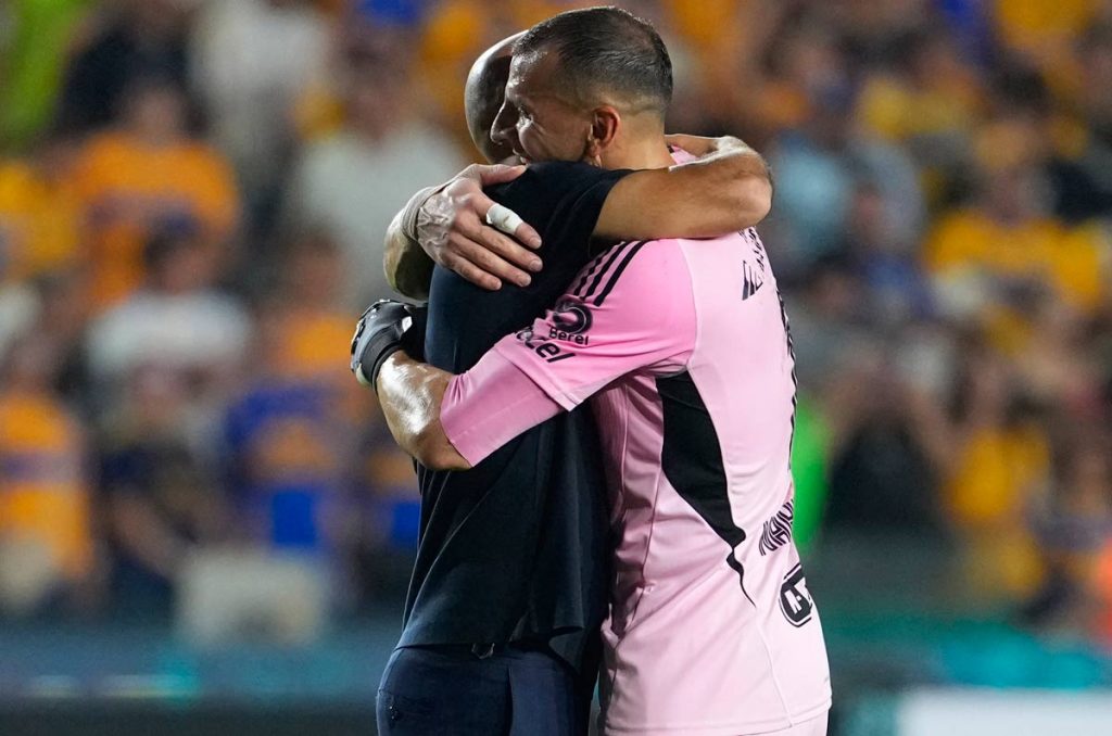 Guido Pizarro y Nahuel Guzmán extendieron su vínculo con Tigres