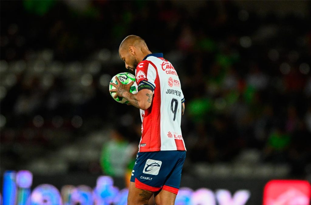 ¡Malas noticias para San Luis! João Pedro se rompió el ligamento cruzado