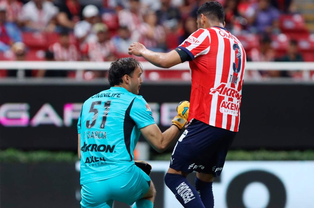 Los jugadores que Gabriel Milito quiere fuera de Chivas