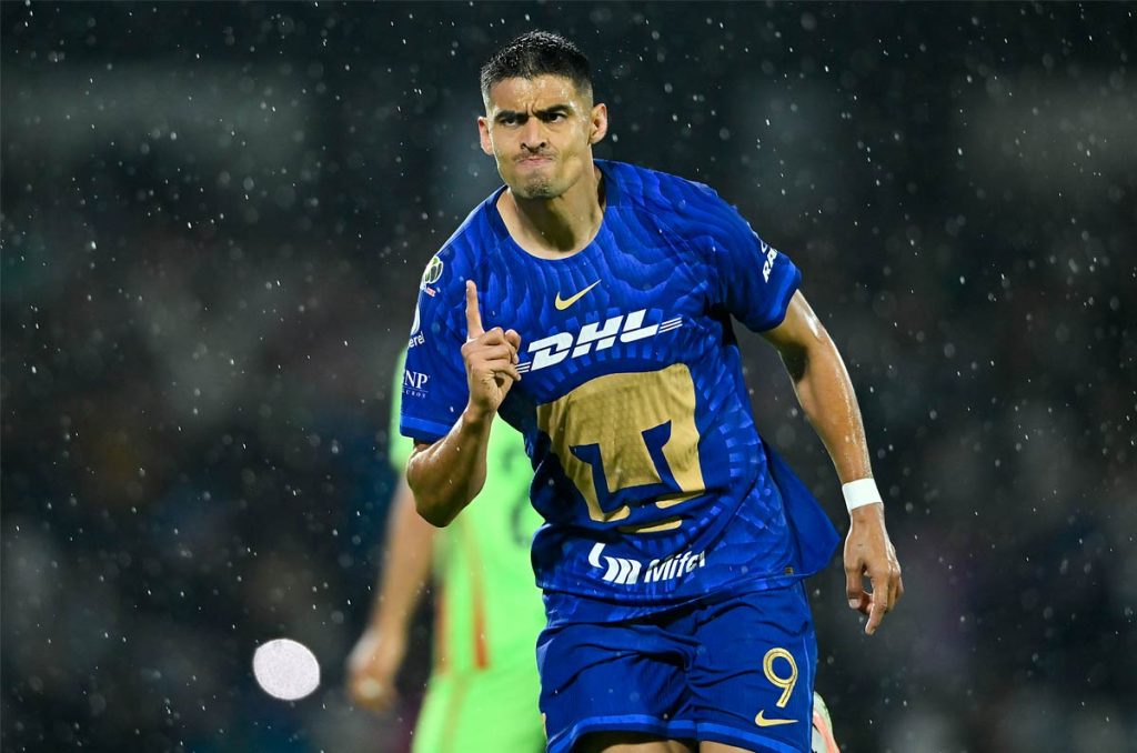 Guillermo Memote Martínez no tiene asegurada su permanencia en Pumas