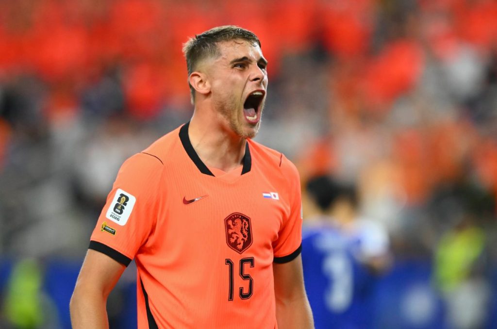 Las marcas que fabrican las playeras de las selecciones mundialistas 1