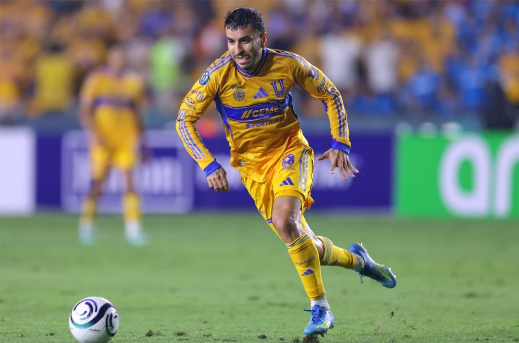 Ángel Correa parece querer irse a River Plate y dejar a Tigres
