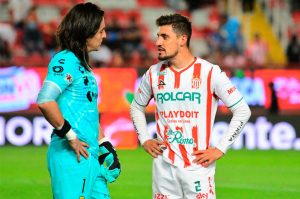 Sale del retiro y Josecarlos van Rankin vuelve al futbol mexicano