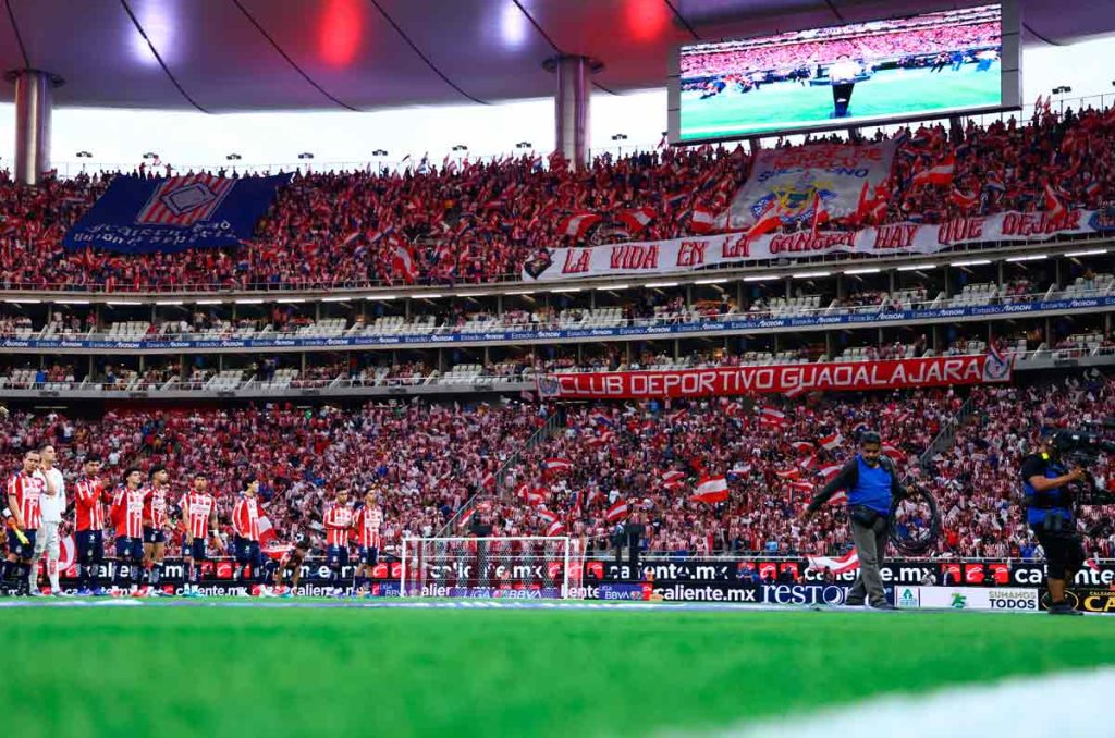 Chivas tendrá una agenda repleta en Liga MX y Leagues Cup