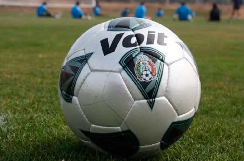 Este fue el Balón VOIT usado en el 2011