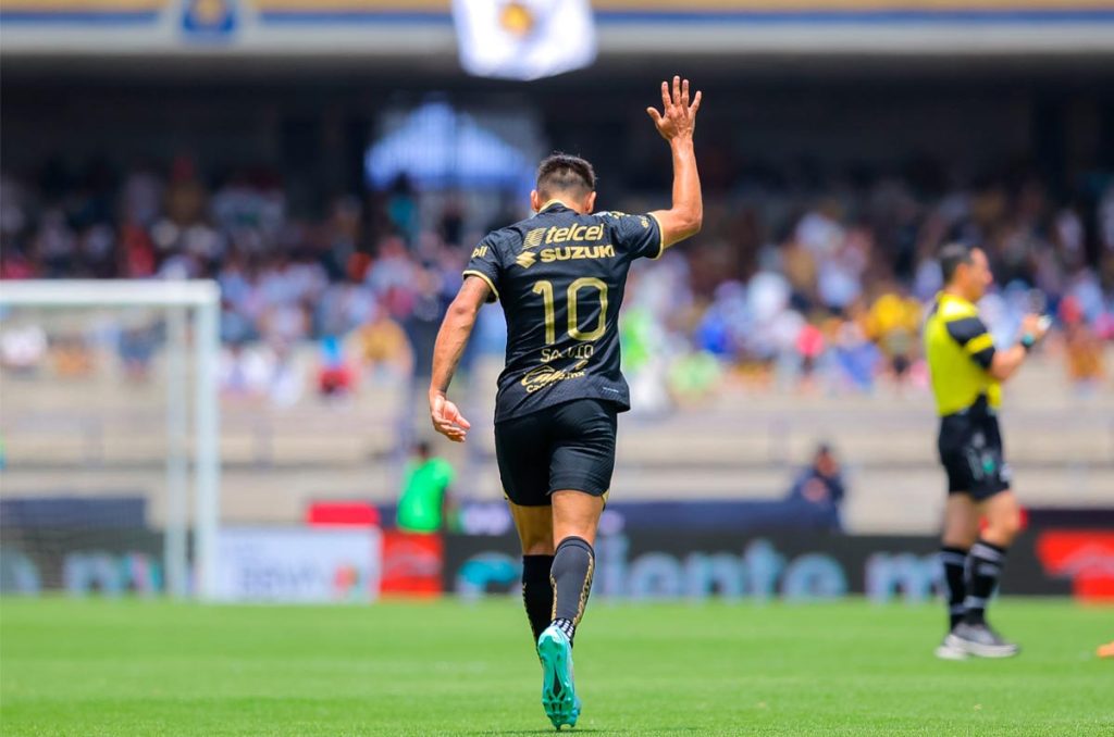 Eduardo Salvio, uno de los dorsal '10' que ha tenido Pumas en la última época